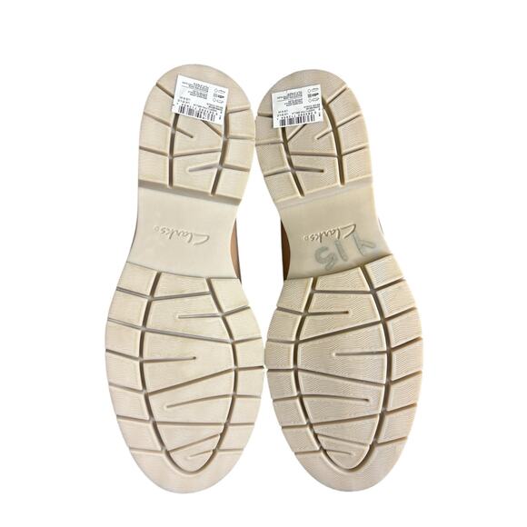Clark’s Westlynn Bella Warm Beige Chunky Loafer Size  8.5 Preppy Trendy Classic - Picture 6 of 7